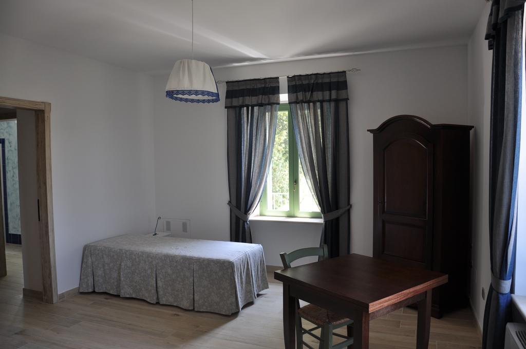 Res Nova Il Colle Guest House Portaria Екстериор снимка