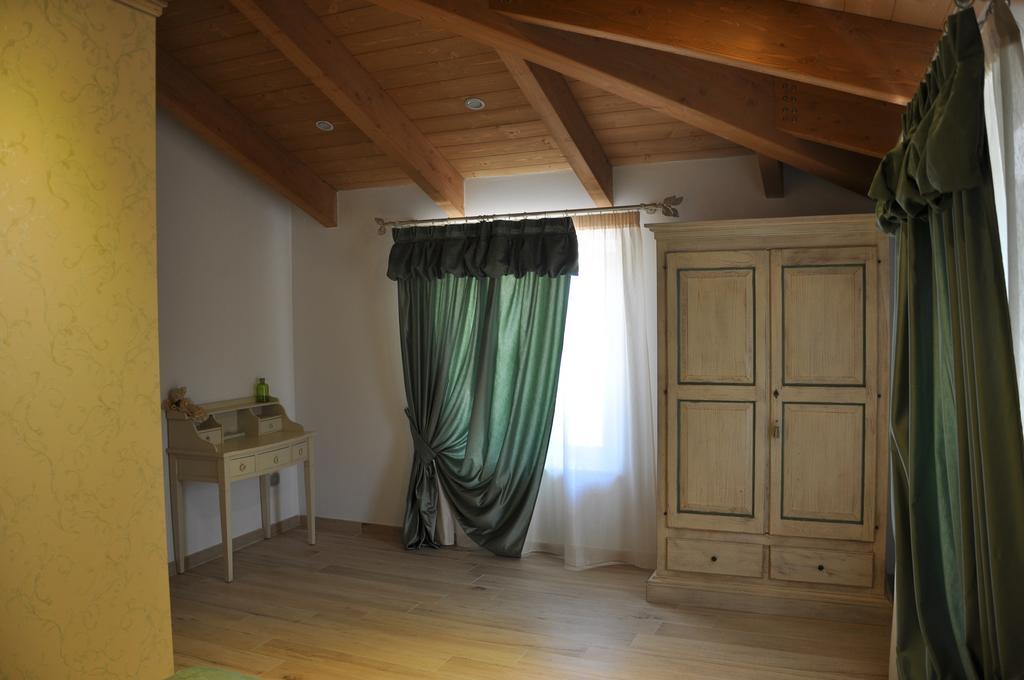 Res Nova Il Colle Guest House Portaria Екстериор снимка